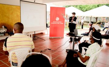 Barrio Heroico y Fundación Serena del Mar capacitan a restauranteros en Manzanillo del Mar Fundacion serena del mar y barrio heroico capacitacion restauranteros manzanillo del mar