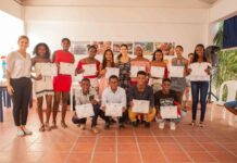 Entregan becas universitarias “Carlos Haime Baruch y Marlene Haime” a jóvenes de la zona norte de Cartagena Carlos Haime Baruch Sonia Gutt de haime Becas