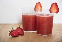 Jugo de fresa en agua Jugo de Fresa en Agua