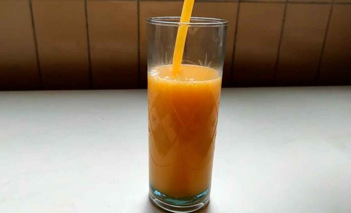 Jugo de Tomate de árbol con piña