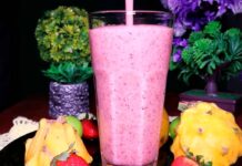 Jugo de pitahaya con fresas Jugo de pitahaya con fresas