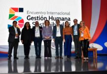 Con éxito culmino el quinto encuentro internacional gestión humana y sostenibilidad en Bogotá Panel: Gobernanza, límites y desarrollo humano: Humberto Enrique Rodríguez Cobo, Mariajosé Quiceno Suárez, Rodrigo Alonso Torres Ayala, María Paula Duque, Ximena Duque Alzate y Natalia Guerra.